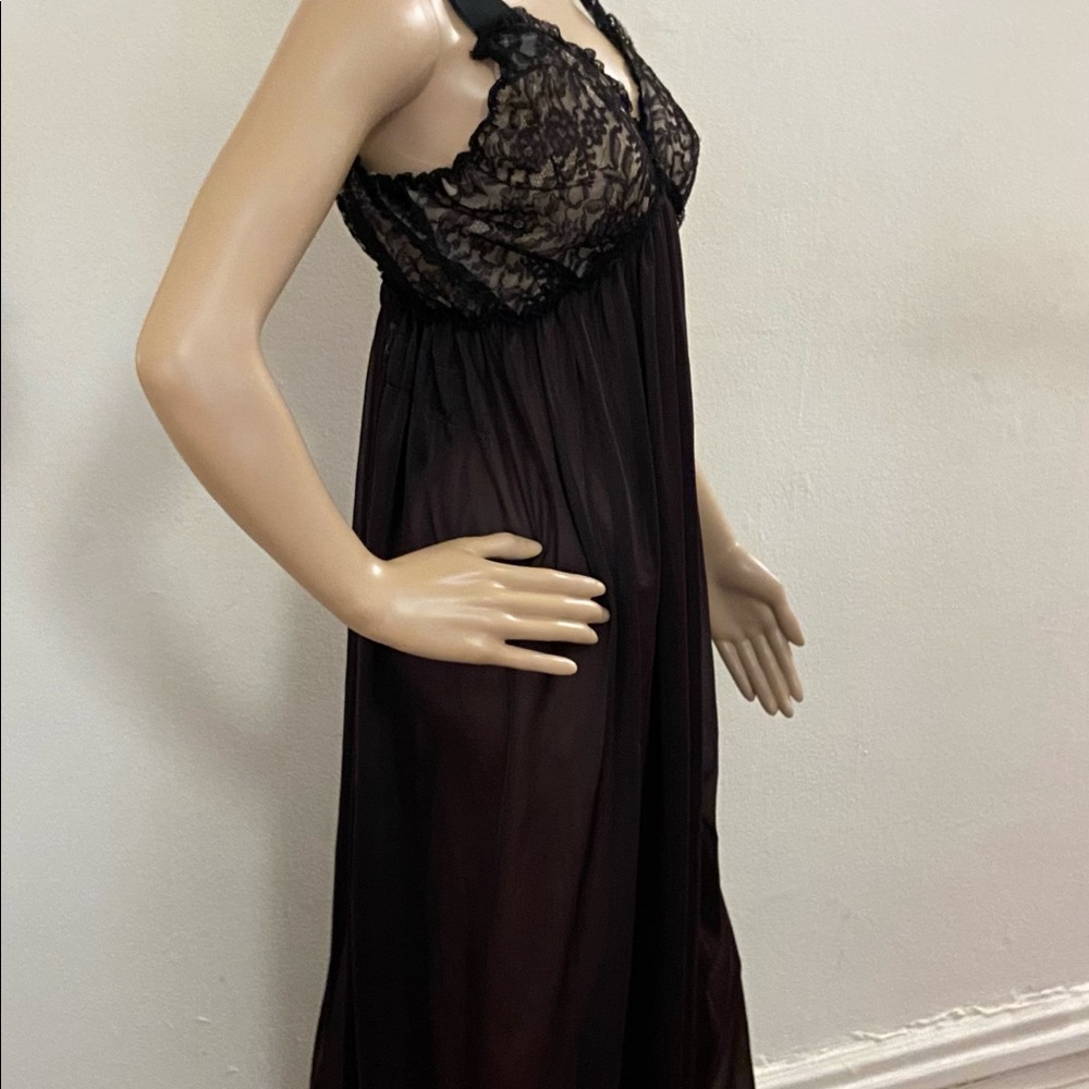 Vintage black lace nightgown - Picture 5 of 7
